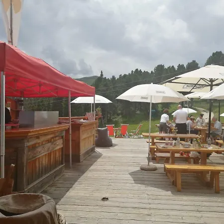 Alaska Hotel
